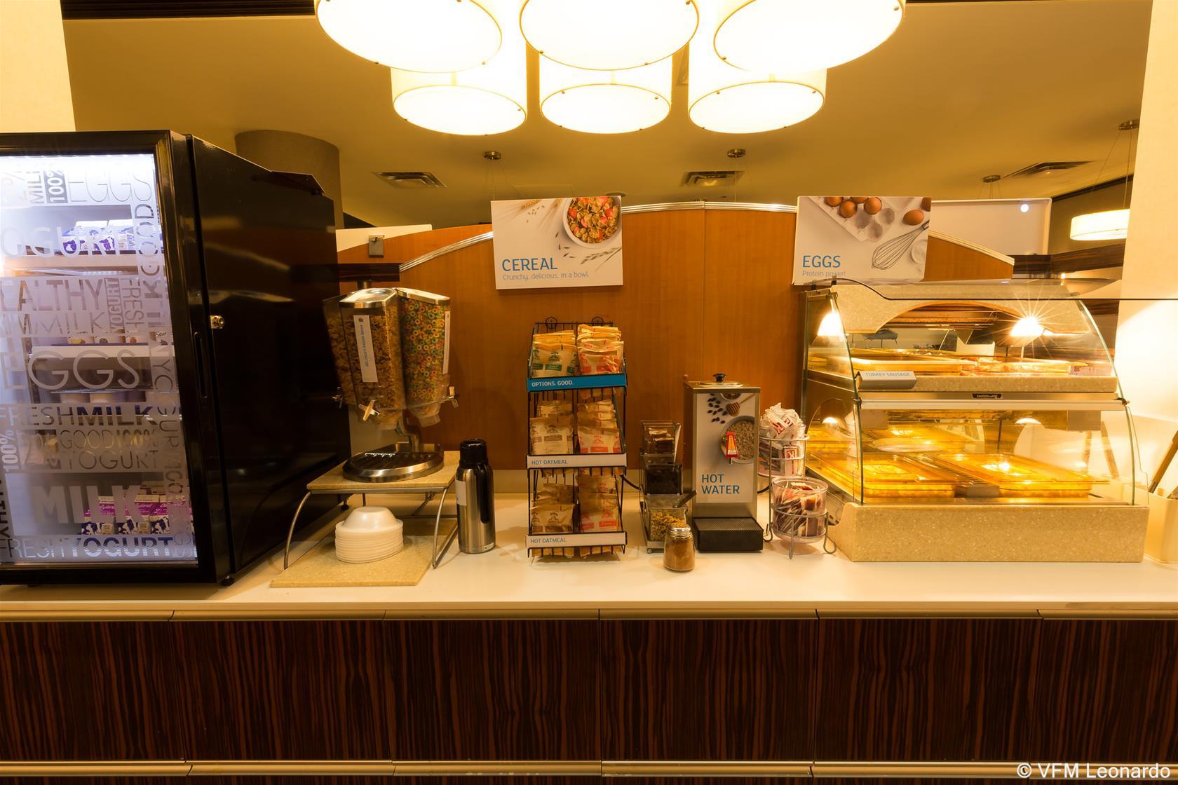 Holiday Inn Express Edmonton Downtown By Ihg Eksteriør bilde