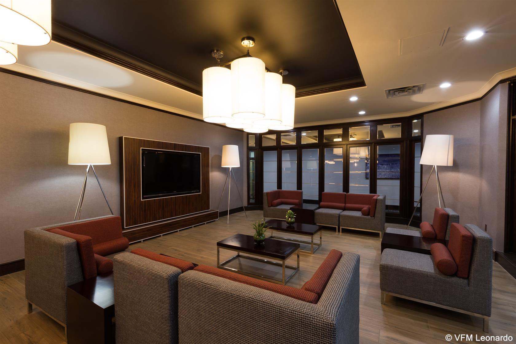 Holiday Inn Express Edmonton Downtown By Ihg Eksteriør bilde