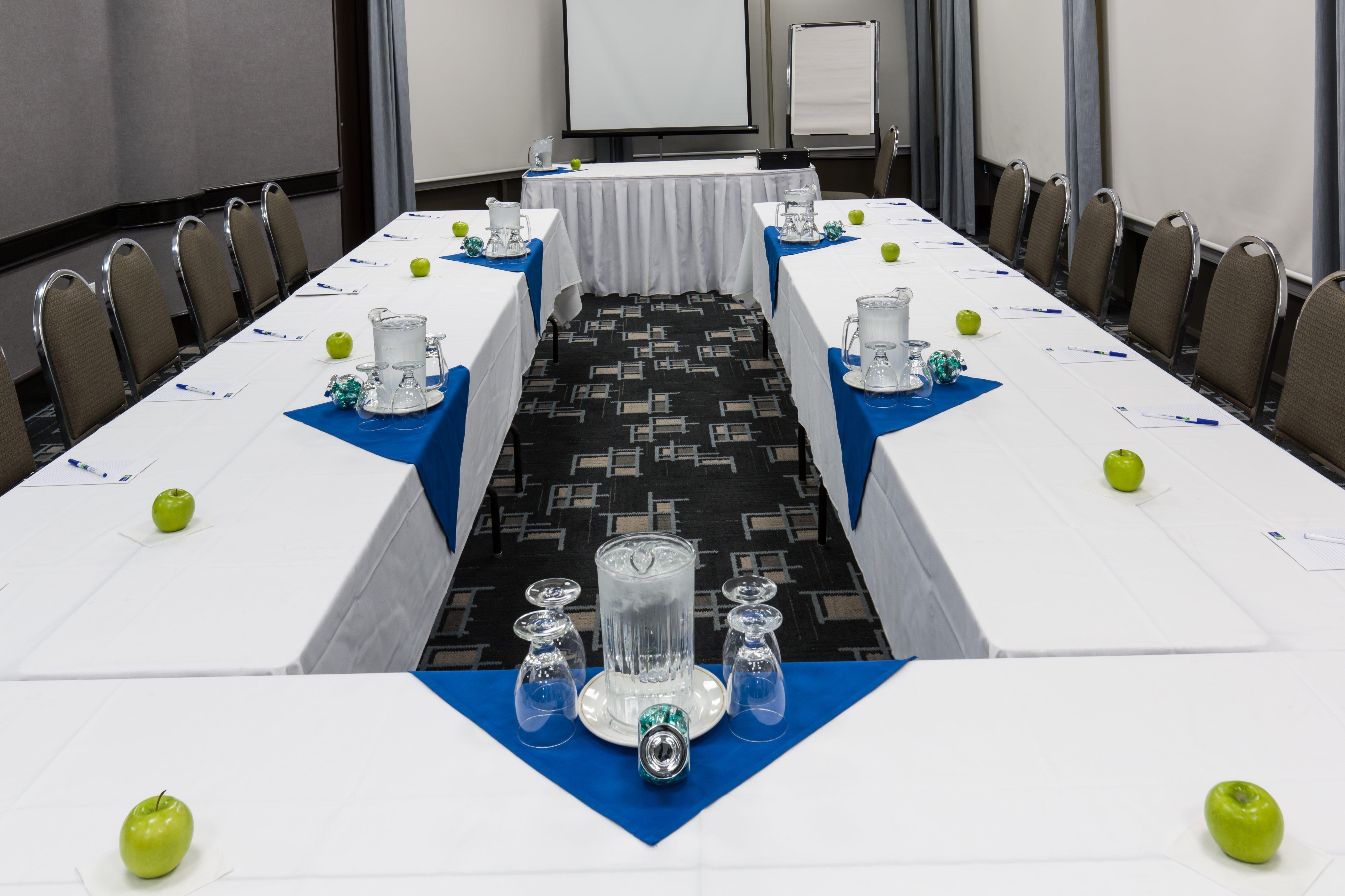 Holiday Inn Express Edmonton Downtown By Ihg Eksteriør bilde