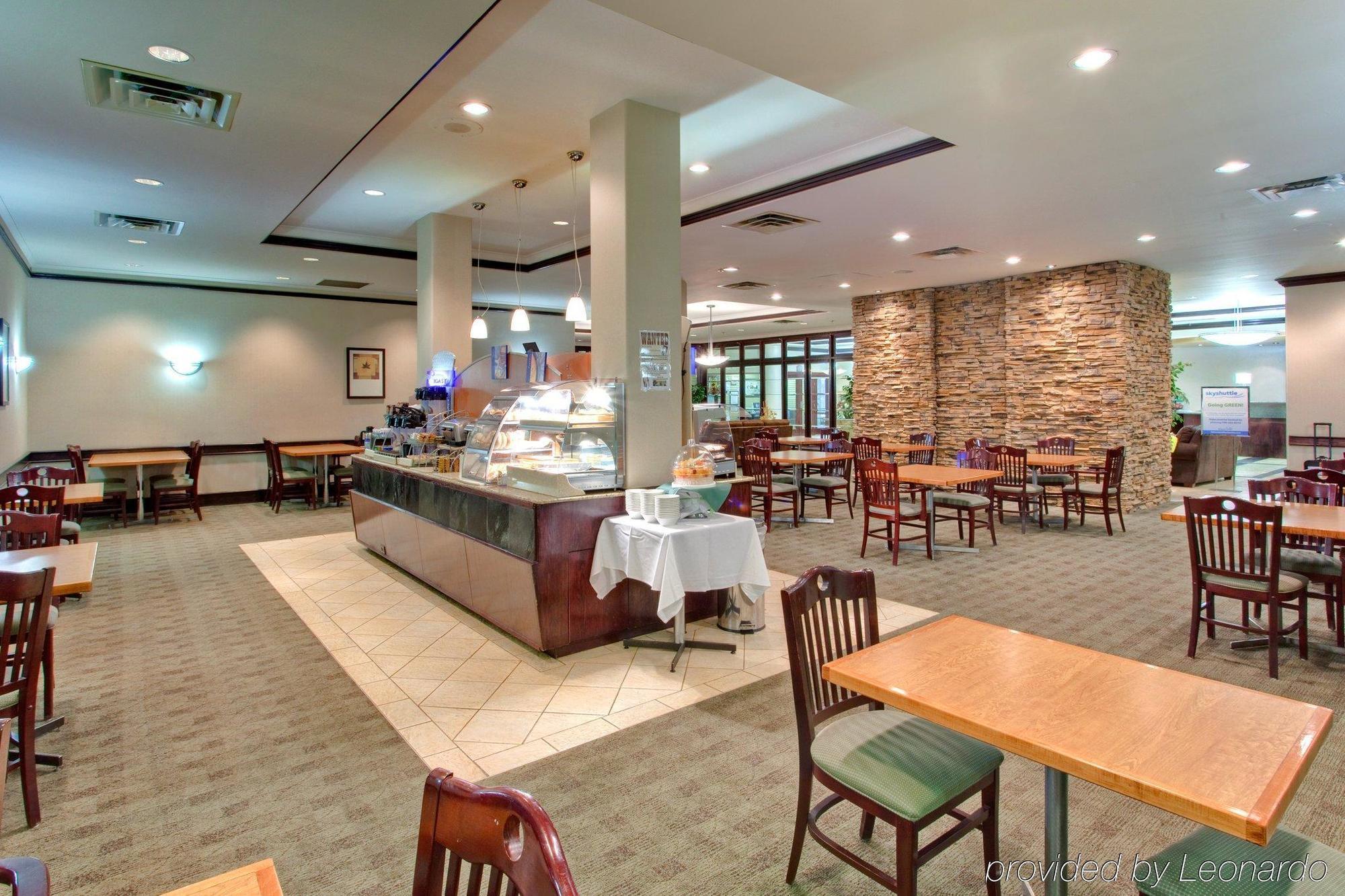 Holiday Inn Express Edmonton Downtown By Ihg Eksteriør bilde