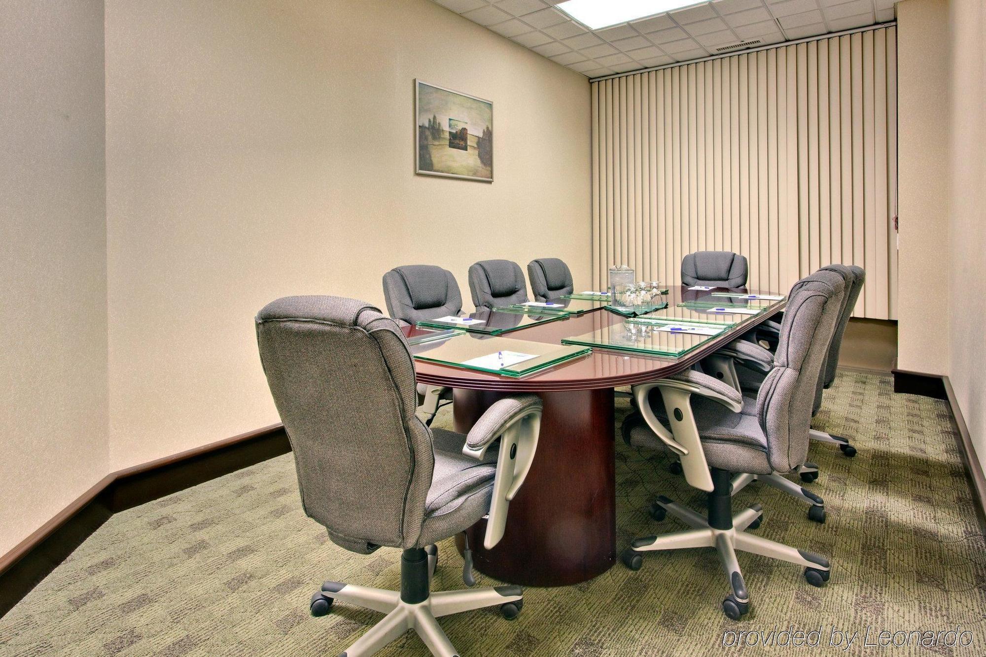 Holiday Inn Express Edmonton Downtown By Ihg Eksteriør bilde